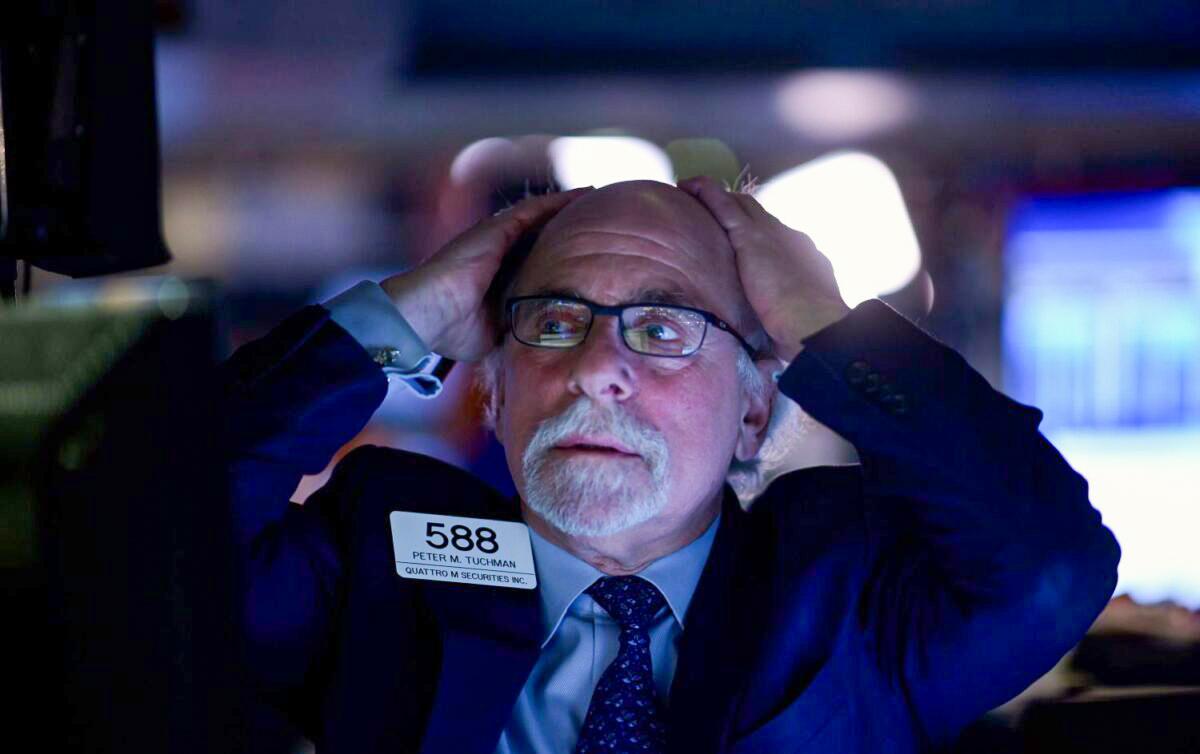 US Already Descending Into Recession: Economist