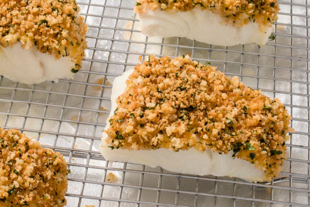 Grab Fresh Cod From Your Favorite Farmers Market and Run Home to Make This Delicious Dinner!