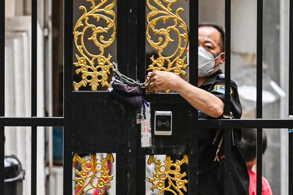 Criticizing Shanghai’s Lockdown Policy Brings Police Harassment