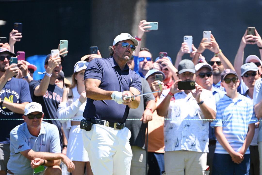 PGA Commissioner Discusses Players Leaving for LIV Golf, Mickelson Defends Decision