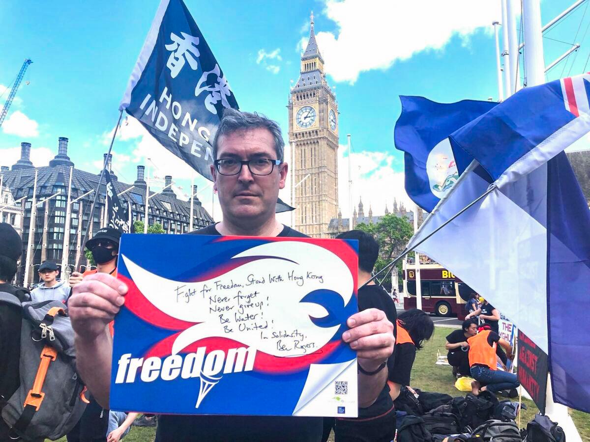 ‘Be Water, Be United': Hongkongers in UK Rally Against Totalitarianism