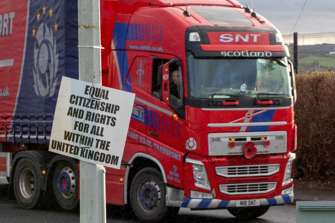 UK Business Leaders Urge PM to Pull Back From ‘Damaging Trade War’ With EU