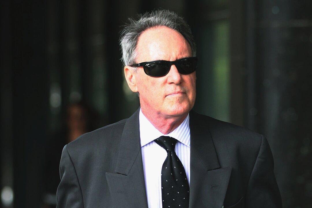 Australian Actor and Sex Offender Robert Hughes to Be Deported to Britain