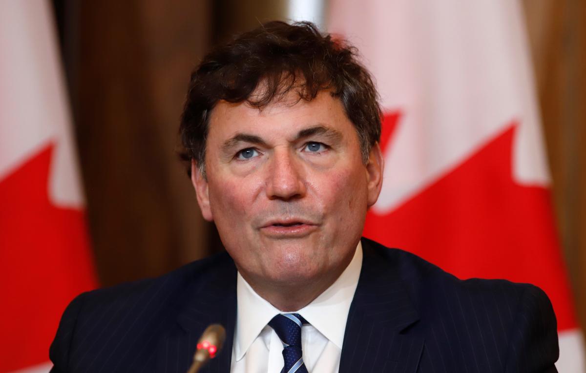 No Back Pay for Civil Servants on Unpaid Leave for Refusing COVID-19 Vaccine, Say Feds