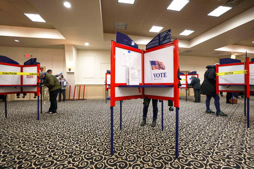 Soros-Backed Challenger Defeats Incumbent Prosecutor in Maine Race