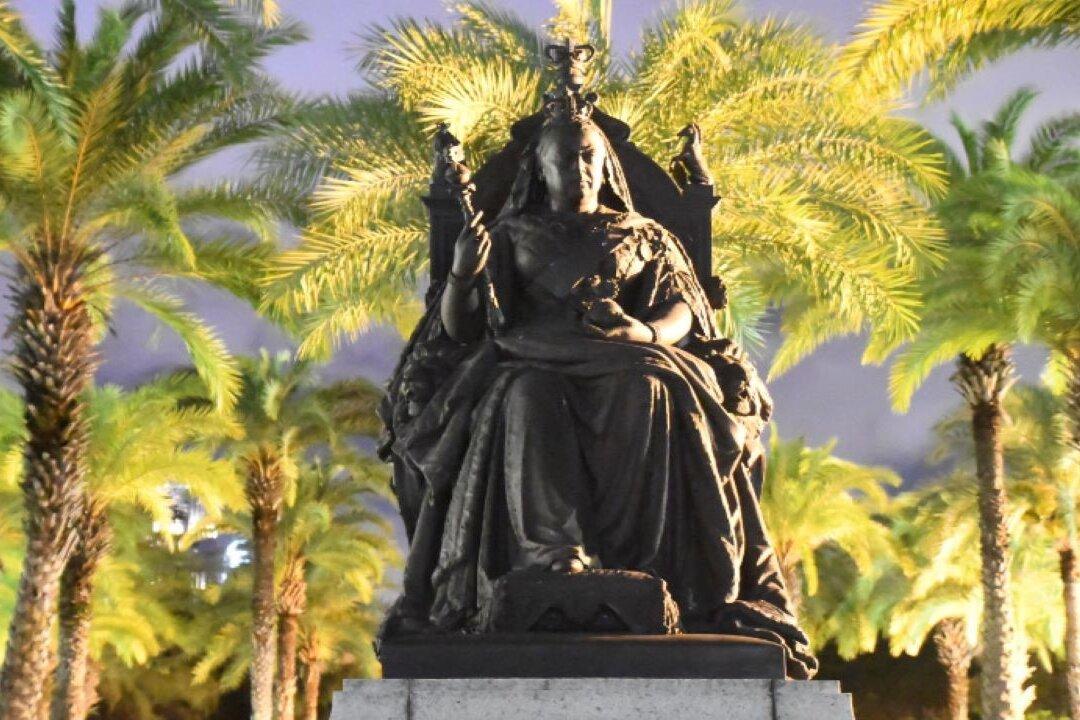 ‘Hong Kong Was Not a Colony?’ Scholar Criticizes CCP for Distorting History