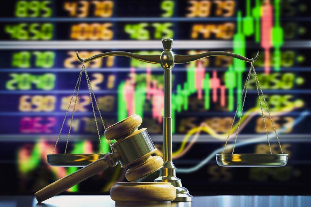 Two Judges Step Down From New York COVID Vaccine Mandates Lawsuit Over Financial Conflicts of Interest, Third Judge Will Stay