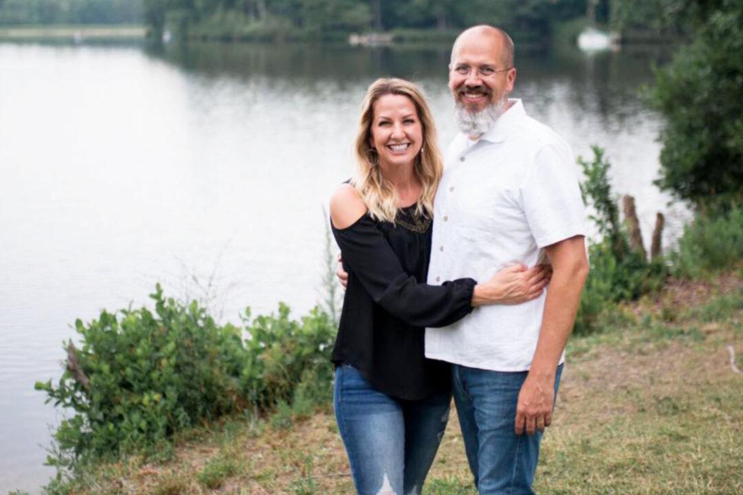 ‘Energy Flows Where Focus Goes’: Couple Shares Secrets of 30 Years of Marriage Without Any Arguments