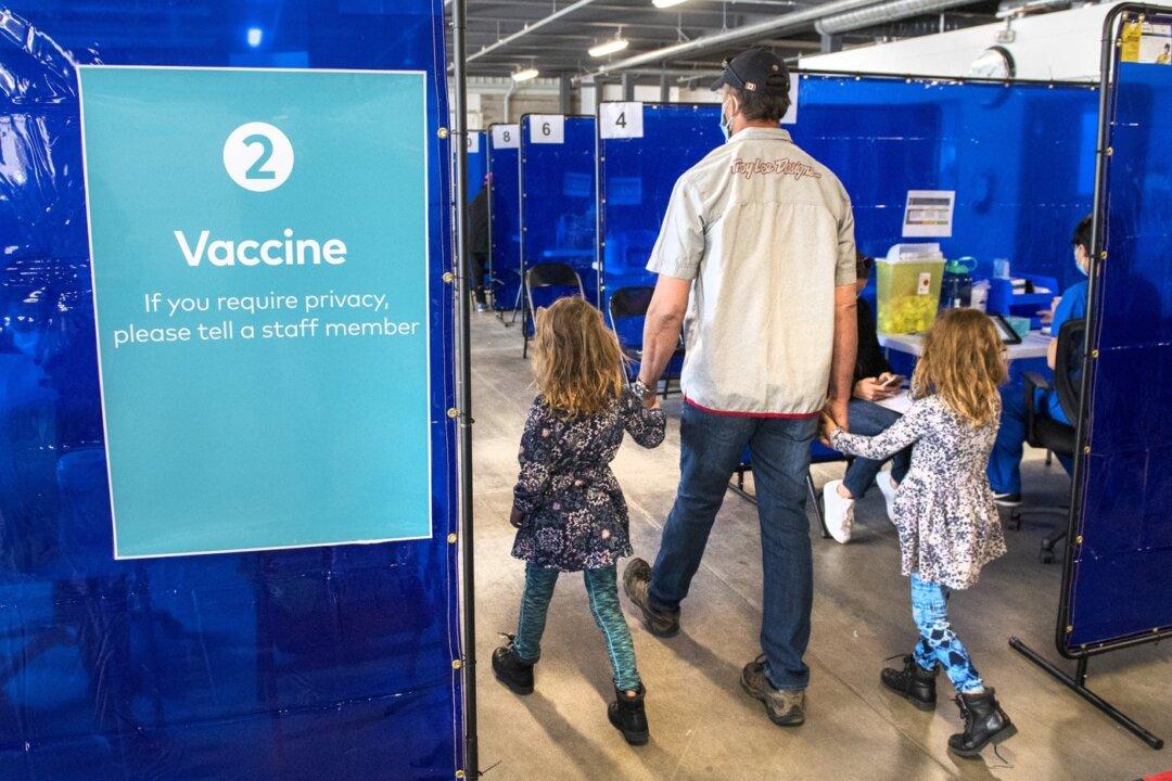 EXCLUSIVE: Official Who Authorized COVID Vaccines in Canada Not Consulted on Mandate