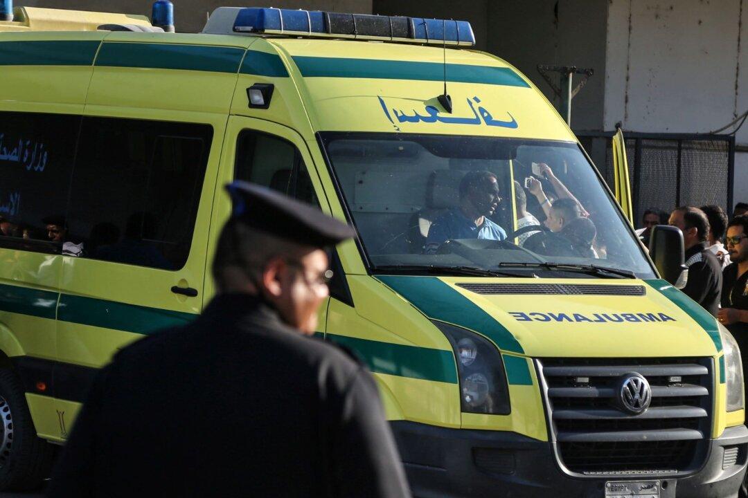 Deadly Road Crash Kills 6 in Egypt, Including Palestinians
