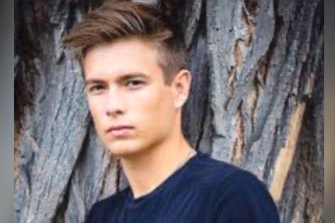 5 Former Fraternity Brothers Sentenced in Hazing Death of Ohio Student