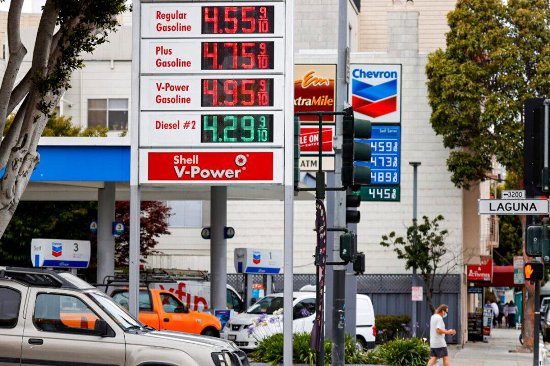 Chevron, More Oil Companies Push Back on Biden’s Warning Letter