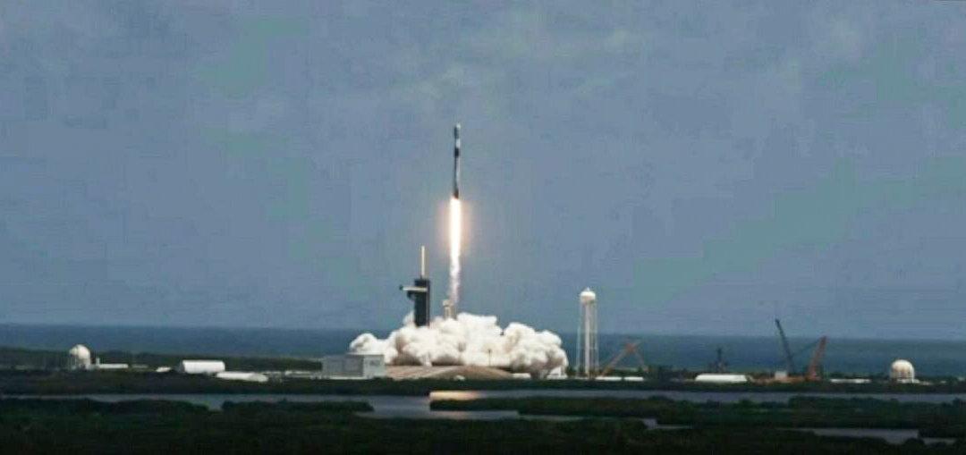 Elon Musk’s SpaceX Launches 1st ‘Direct-to-Cell’ Starlink Satellites With T-Mobile