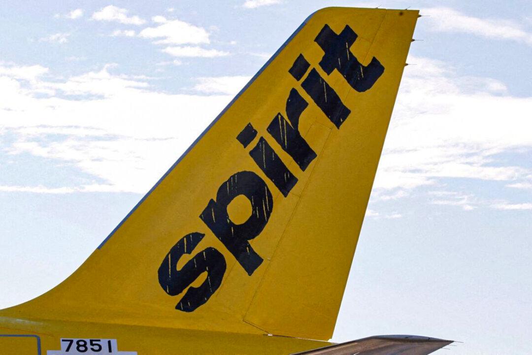 JetBlue Sweetens Offer for Spirit to Fend Off Frontier Bid