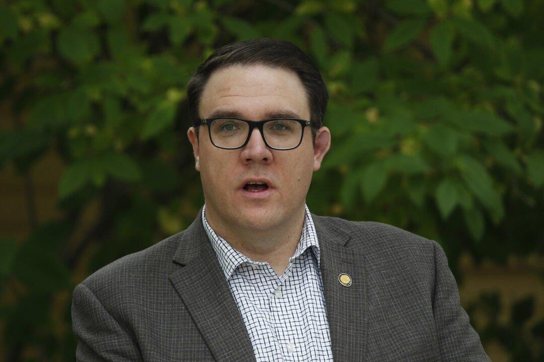 Alberta United Conservative Government Shuffles Cabinet Amid Leadership Race