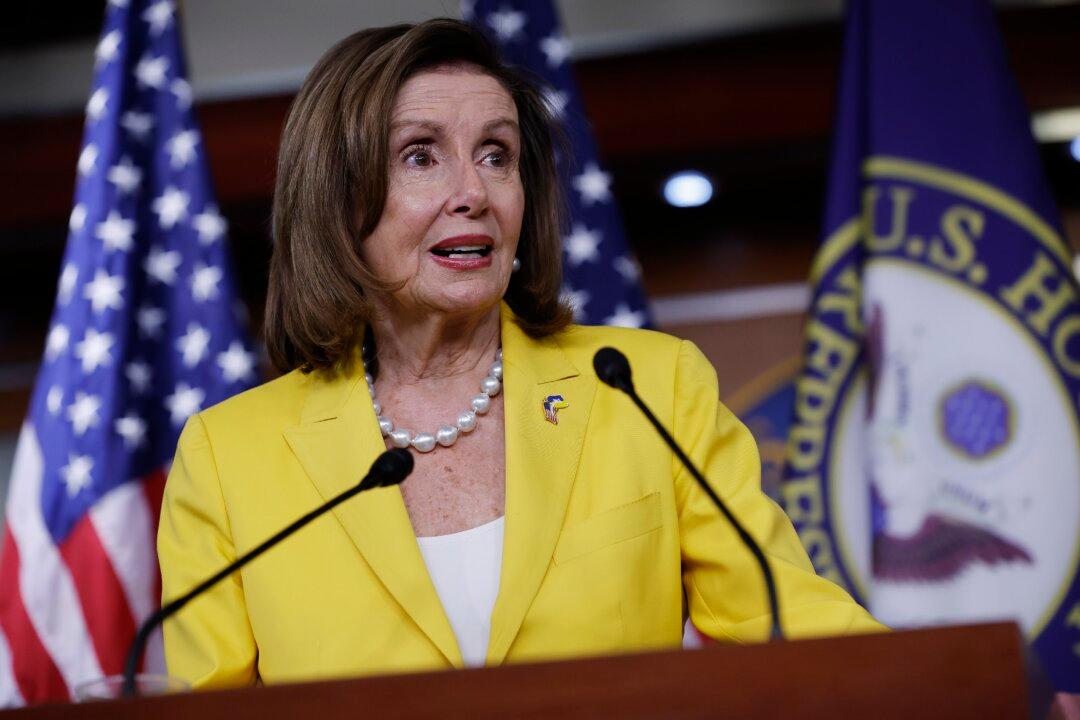 Pelosi Announces House Will Vote Immediately on ‘Assault Weapon’ Ban After Democrat Infighting