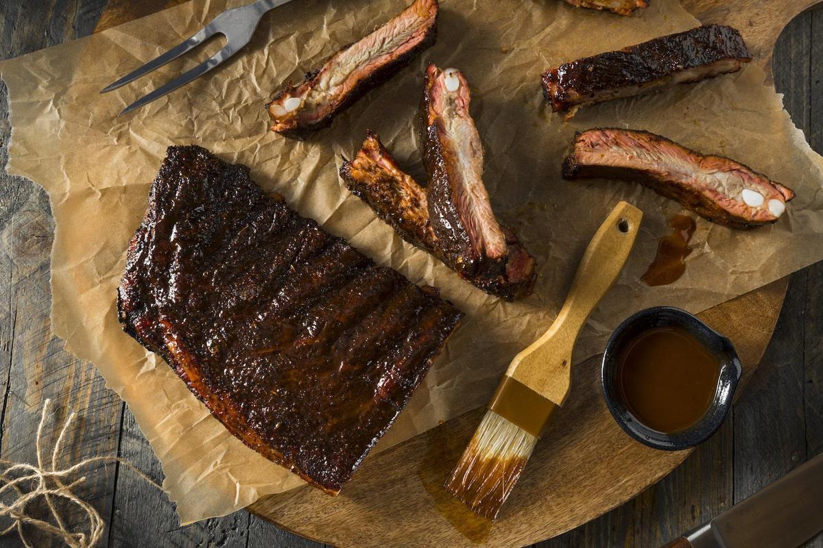 What’s the Difference Between Baby Back Ribs, St. Louis Ribs and Spareribs?
