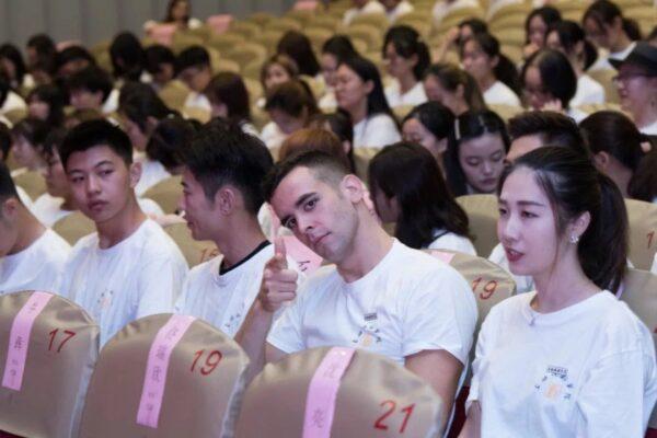 Alex Farley (2nd R) in the Shanghai Theatre Academy in 2018. (Courtesy of Alex Farley)