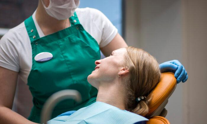 What to Do in Case of Dental Emergencies