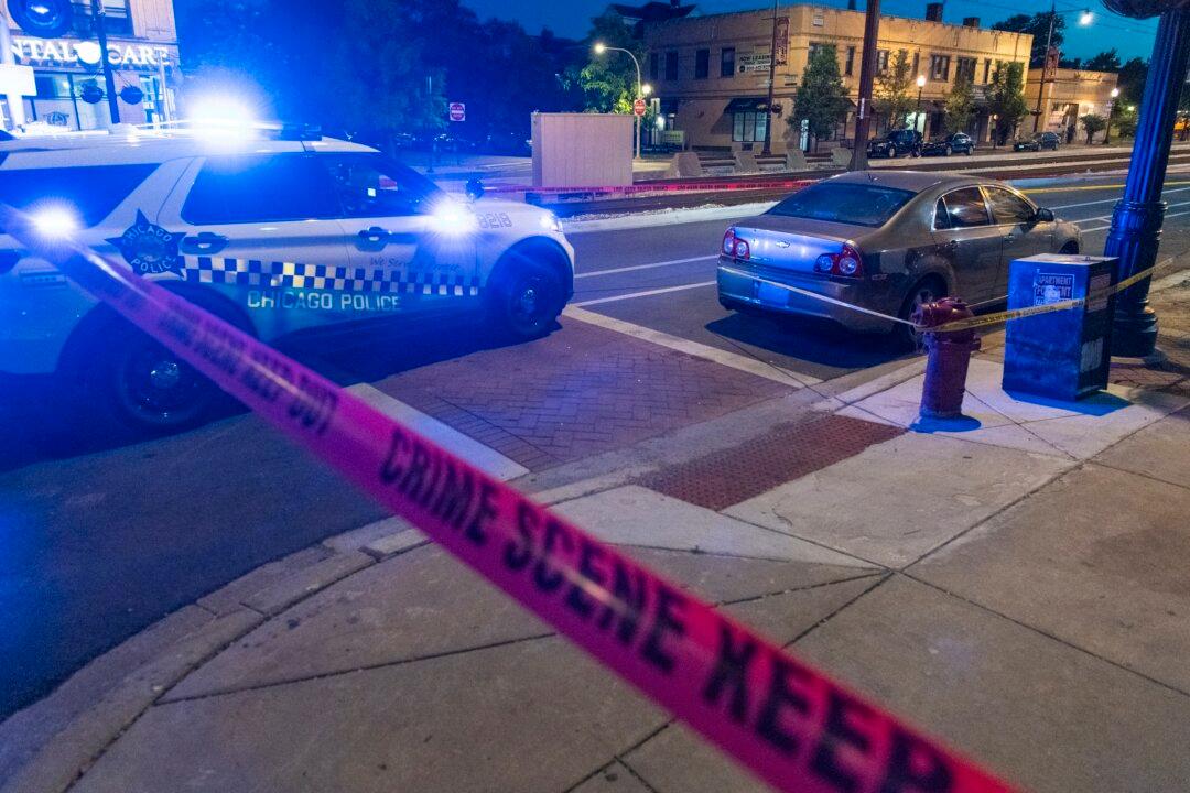 18 Hurt, 5-Month-Old Girl Among 4 Dead in Shootings Across Chicago: Police