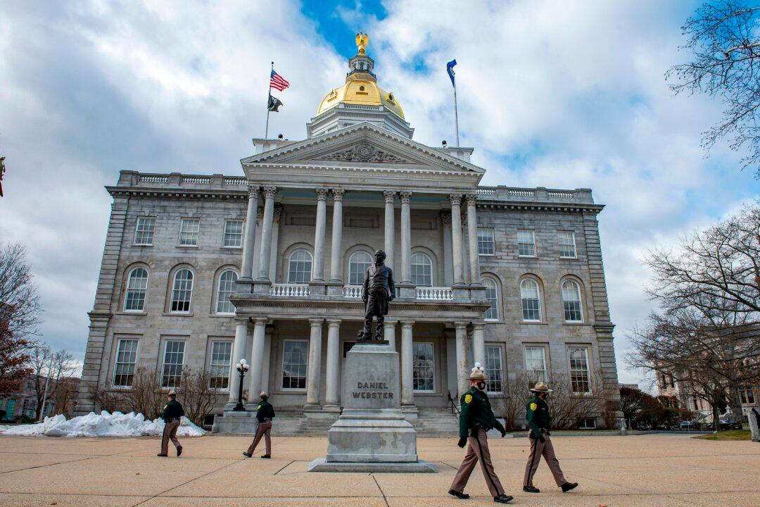 NH Democrats Sue Republicans Over COVID Risks at House Hearings