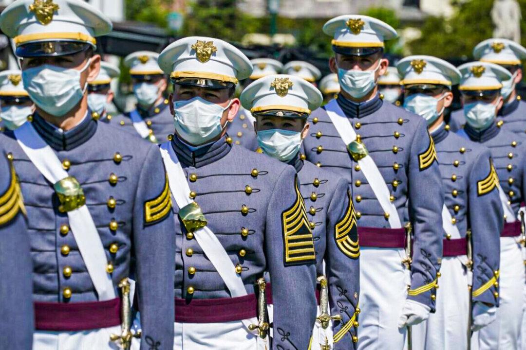 West Point Reimposes Travel Restrictions on Unvaccinated Cadets