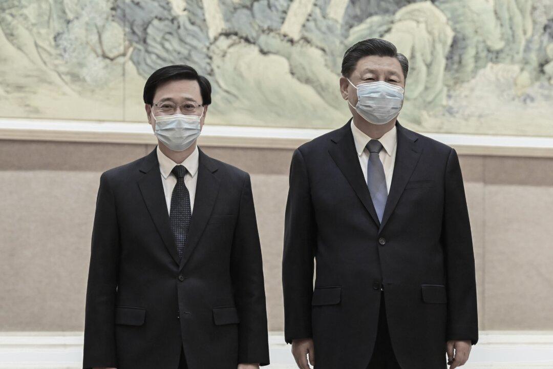 Most Media Prohibited From Covering Xi Jinping’s Visit to Hong Kong