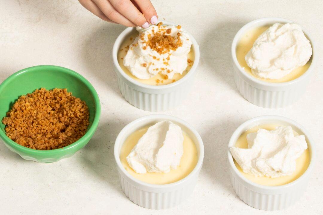 These Mini Key Lime Pies Are Cute, Custardy, Citrusy Delights