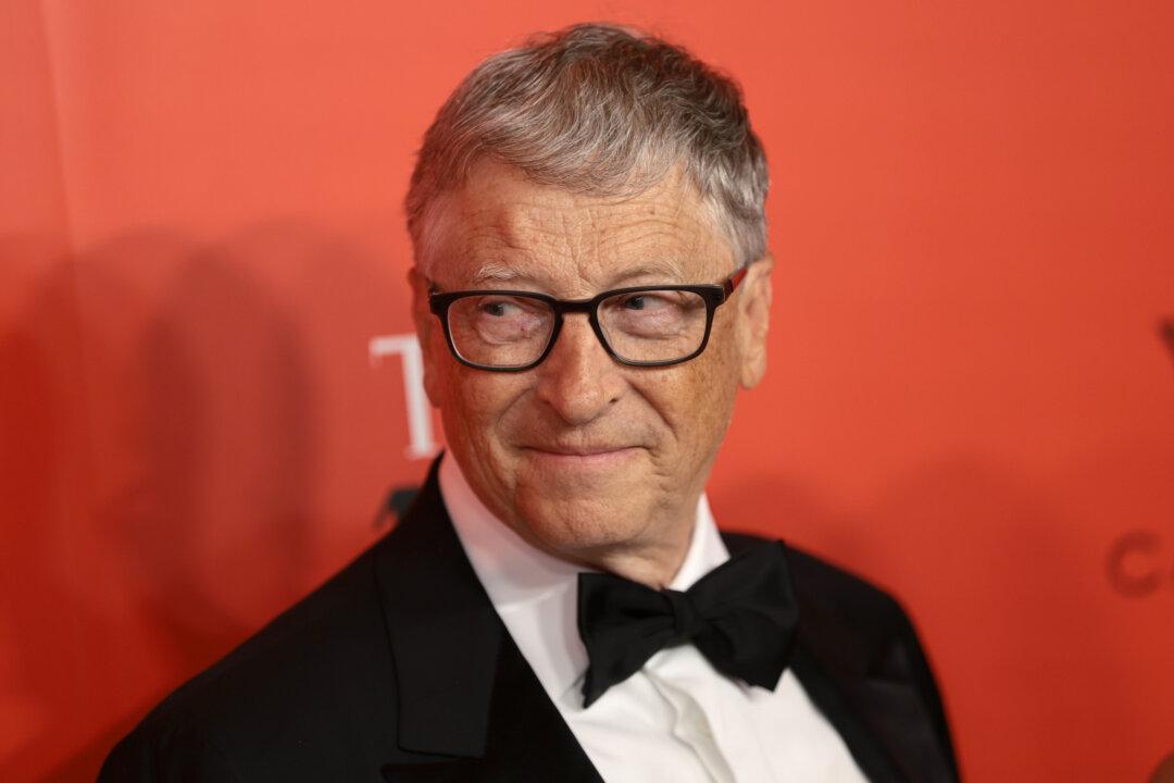 Bill Gates-Linked $13.5 Million Farmland Purchase Triggers Pushback in North Dakota