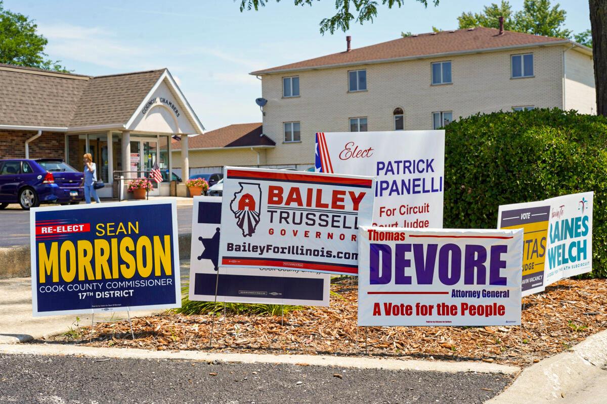 Trump-Endorsed Darren Bailey to Face Pritzker in Illinois Governor Election