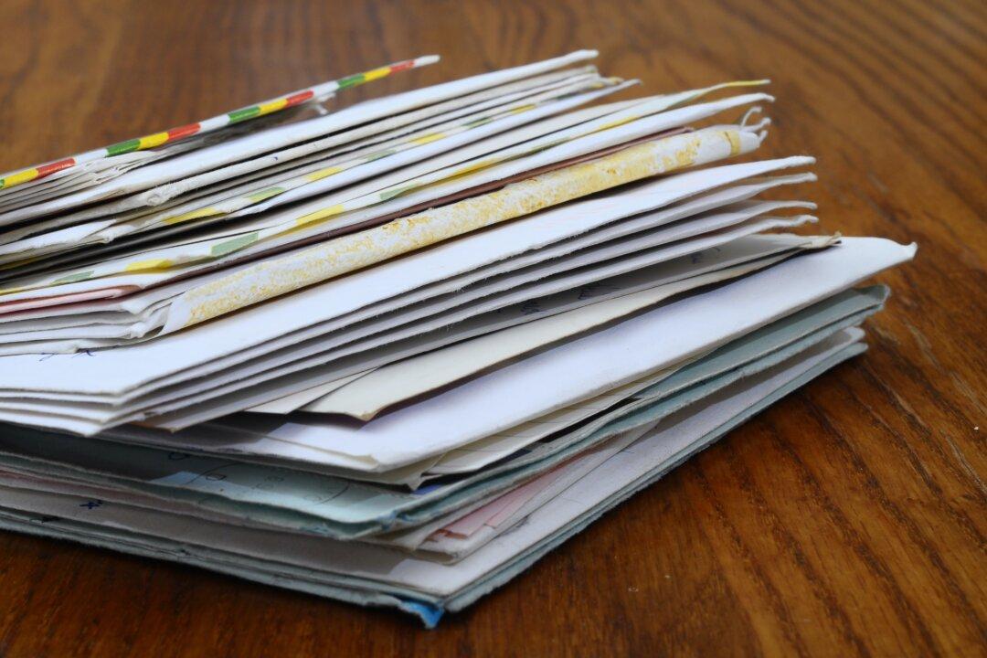 Social Security and You: Reach in the Mailbag