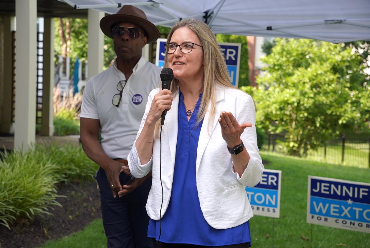 Virginia Rep. Jennifer Wexton Diagnosed With Parkinson’s Disease