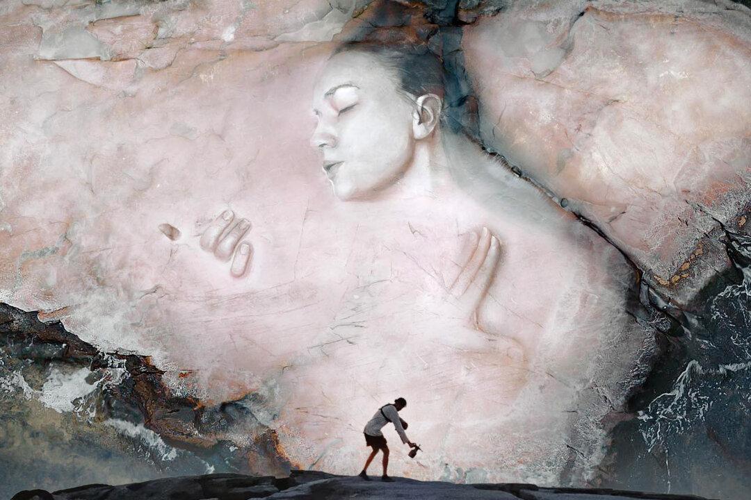 Land Artist Paints Giant Murals With Earth Pigments That Wash Away in the Rain, Can Only Be Seen From Above