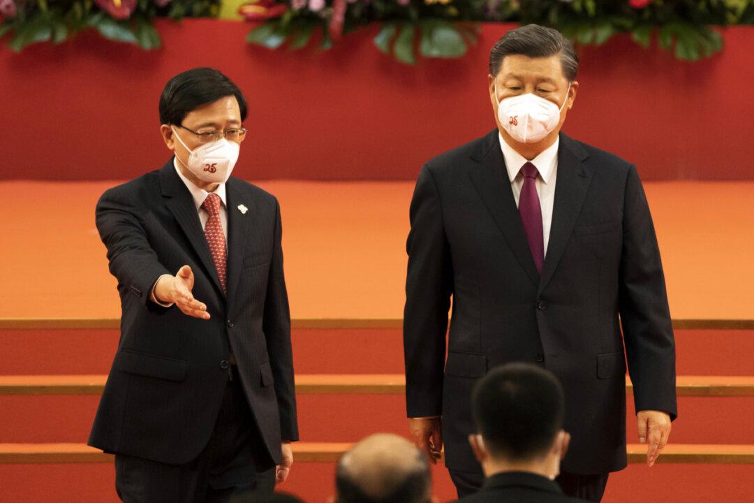G7 Leaders and Scholars Criticize CCP for Shredding Hong Kong’s Autonomy and Economy