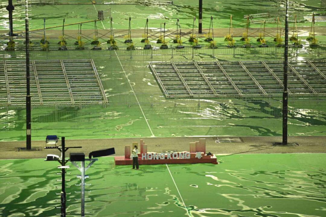 Bad Weather Welcomes Xi Jinping’s Visit to Hong Kong; Same Happened to Former CCP Leaders