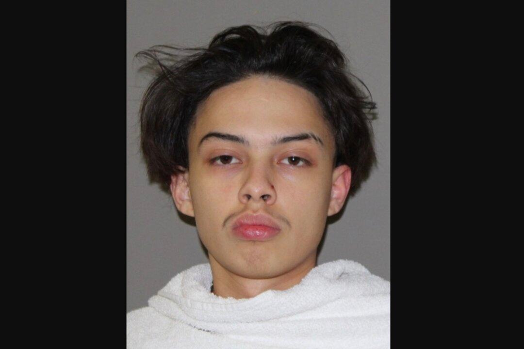 Texas Man Arrested for Threatening to Use AK-47 Rifle Against Supreme Court After Roe v. Wade Reversal