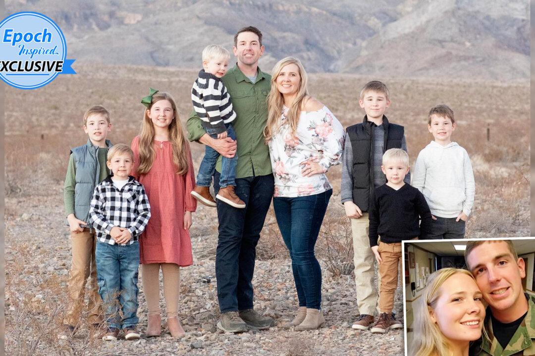 Mom Single-Handedly Homeschools 7 Kids During Air Force Husband’s Longest Deployment