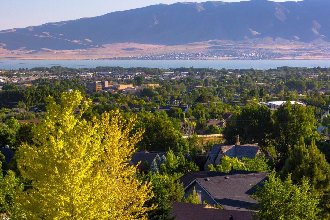 Top 10 Cities for Working Parents—2022 Edition