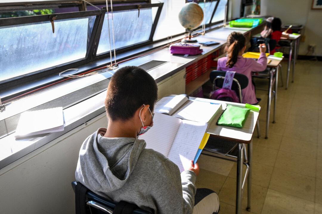 Moms for Liberty Co-Founder Tiffany Justice: Protecting Her Children and Yours