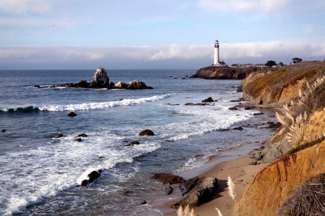 See the Iconic Lighthouses Safeguarding Sailors from the Treacherous Waters of Northern California for 150 Years