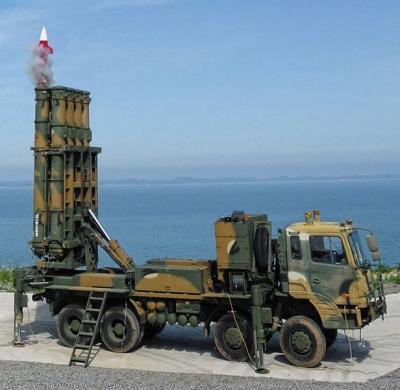 The launch of the medium-range ground-to-air interceptor missile "Skybow 2" that was developed using Korean technology. (Provided by the Korea Defense Agency)