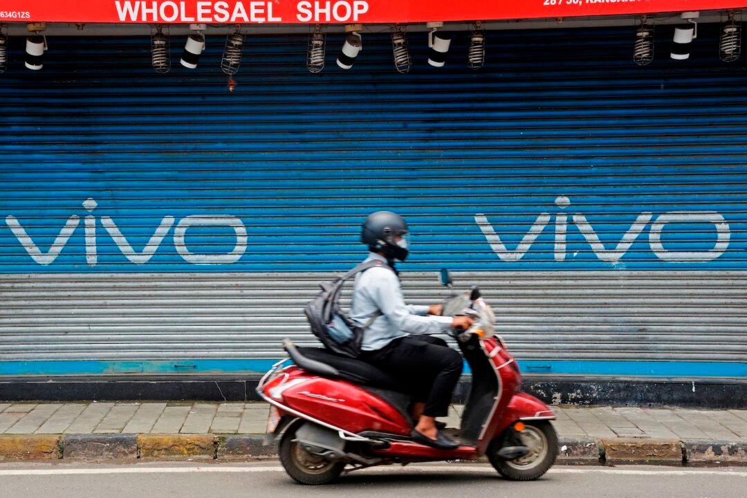 India Seizes $58.7 Million From Chinese Smartphone Maker Vivo Over Tax Evasion