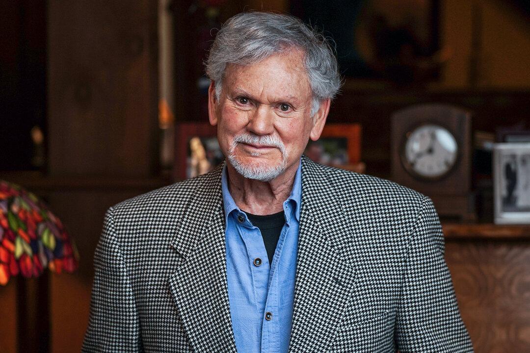 Fatherless Homes Linked to Mental Illness, Mass Shootings: Author Warren Farrell