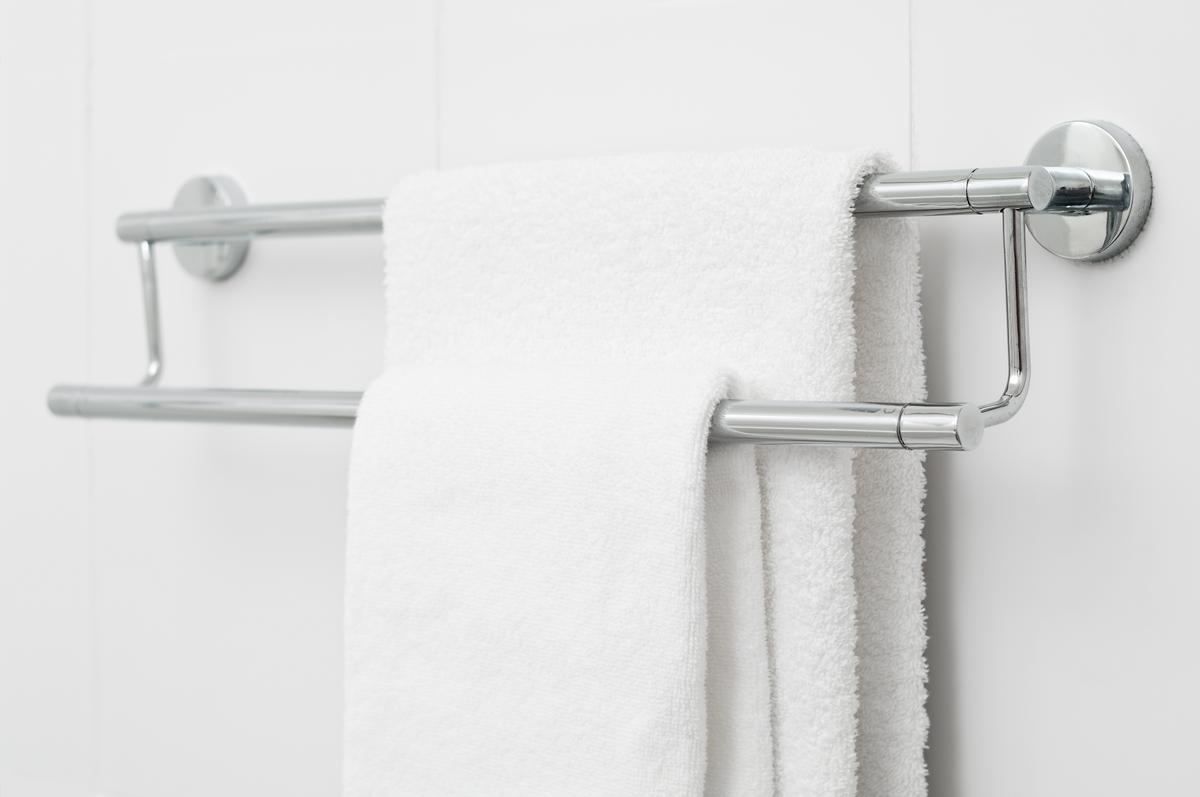 Replace a Towel Bar
