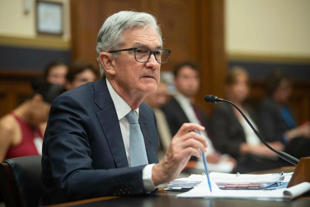If Fed Starts Printing Again, Economy Will Crash: Analyst