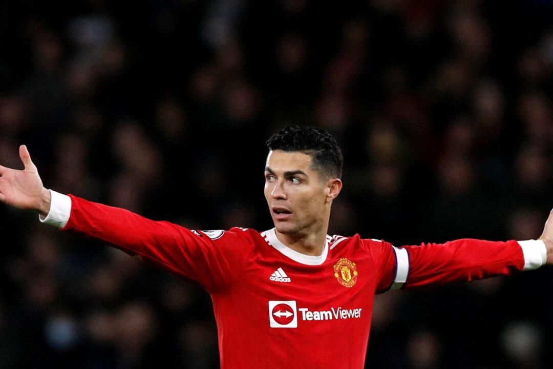 Ronaldo Not for Sale, Remains in Manchester United’s Plans, Ten Hag Says