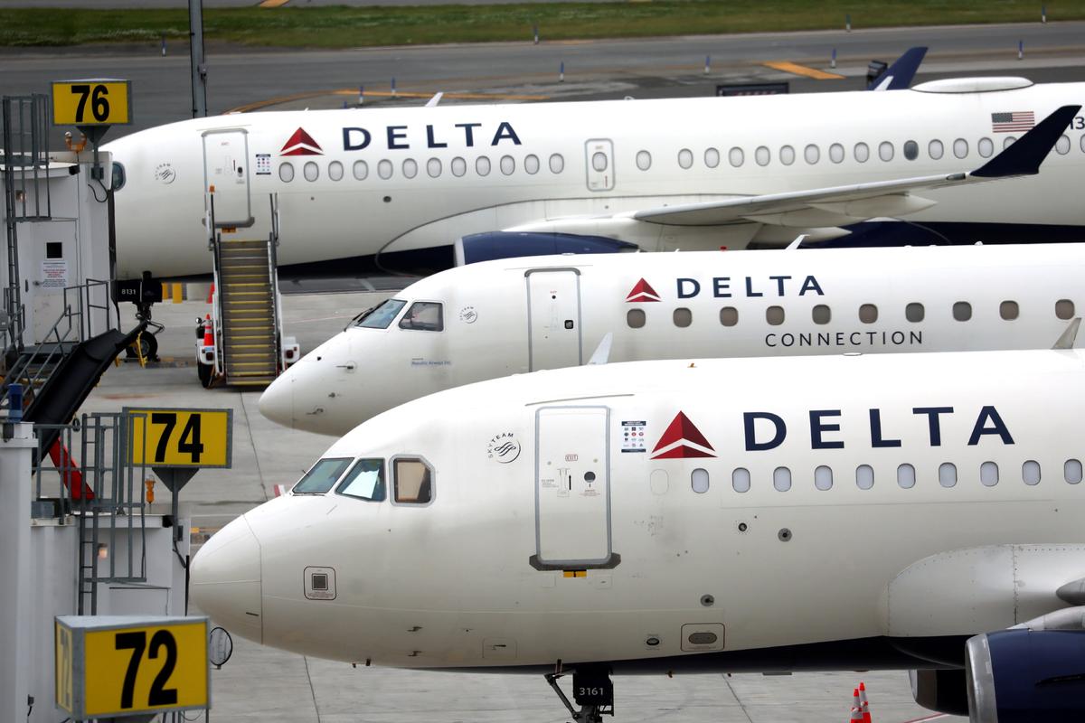 Delta Pilots Nearing Possible Strike Vote