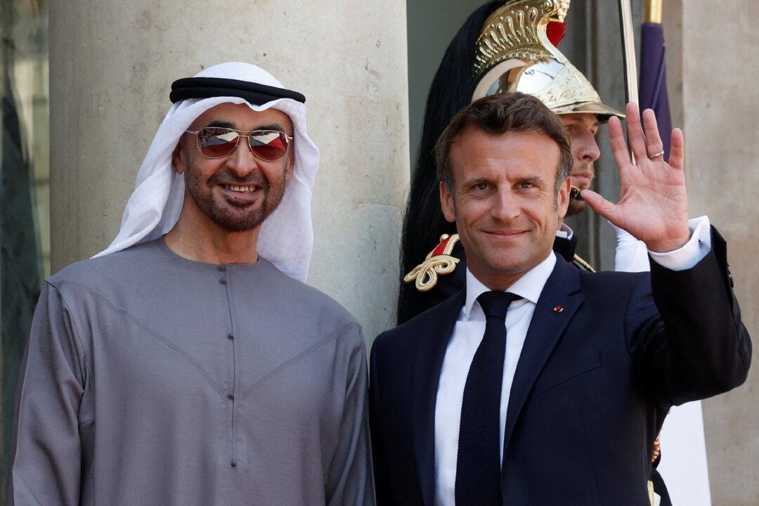 France, UAE Sign Energy Cooperation Deal