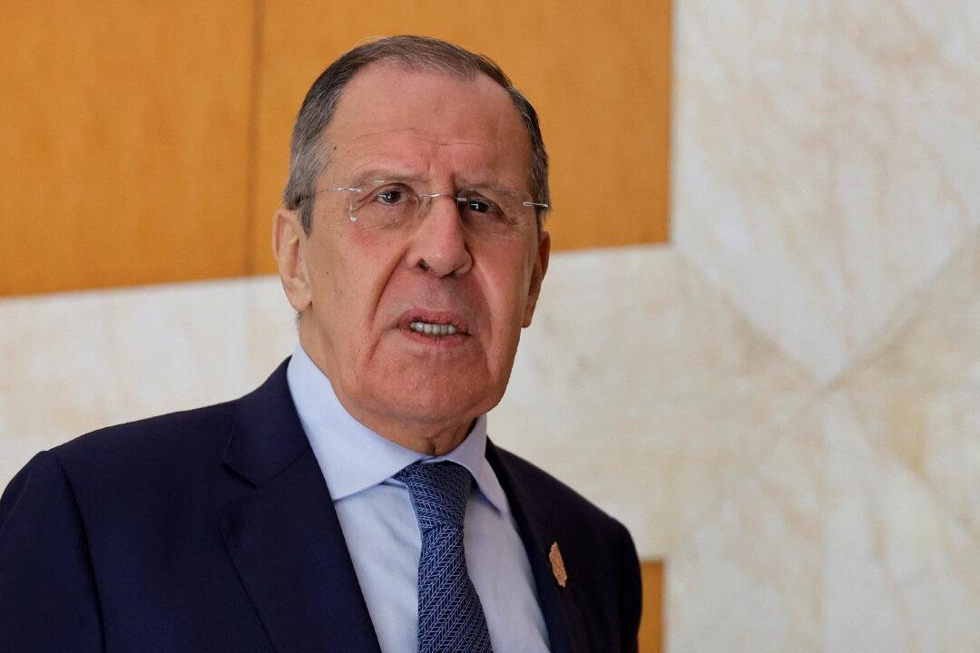 Lavrov Says Russia’s Aims in Ukraine Now Go Beyond Donbass
