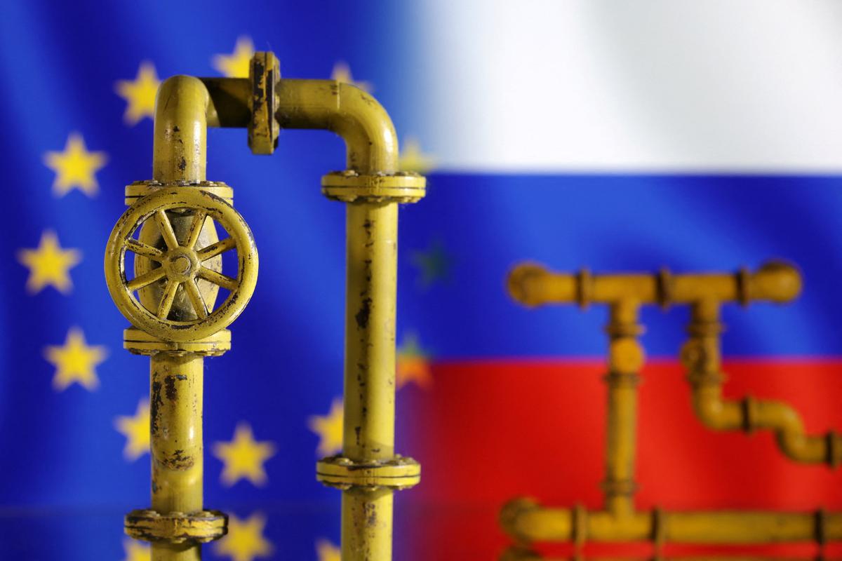 Turn Off the Lights? Europe Hurts Itself Trying to Harm Russia